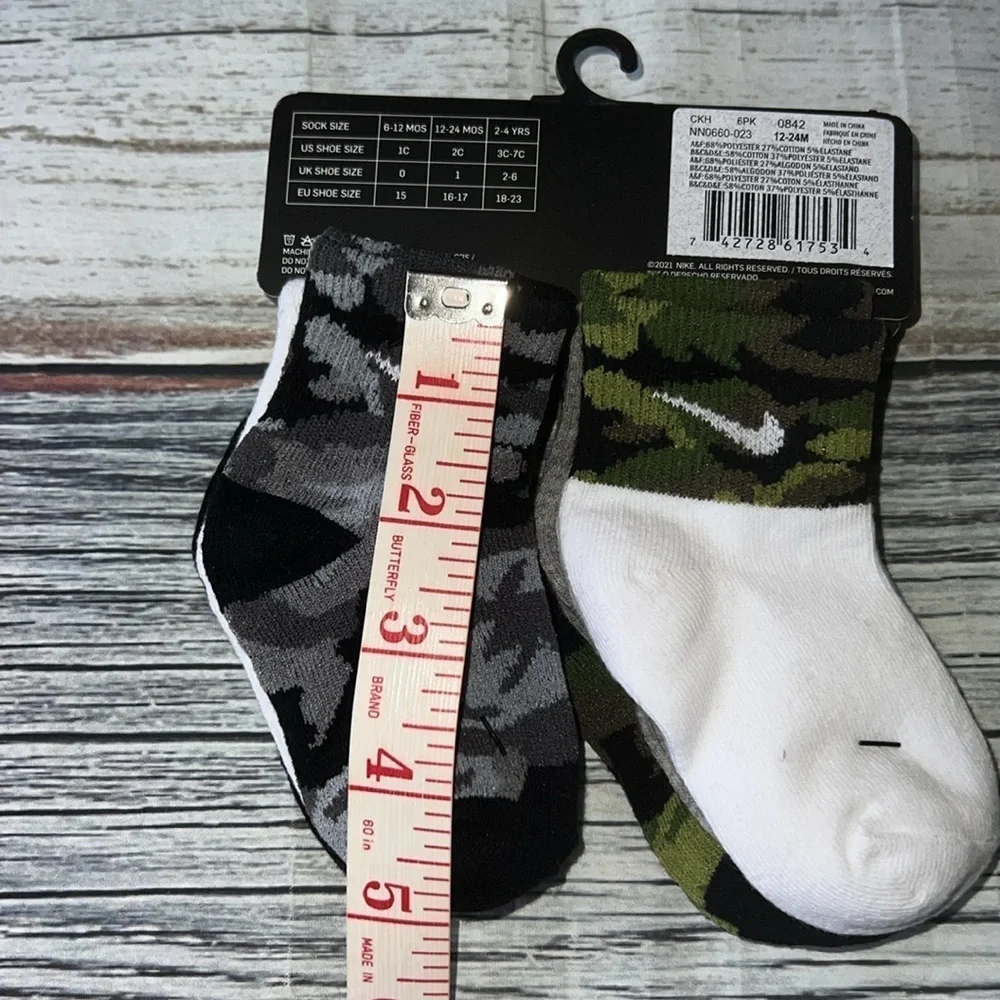 Nike Infant Lightweight Ankle Socks - Green Camo/Black Camo/& White Size 12-24